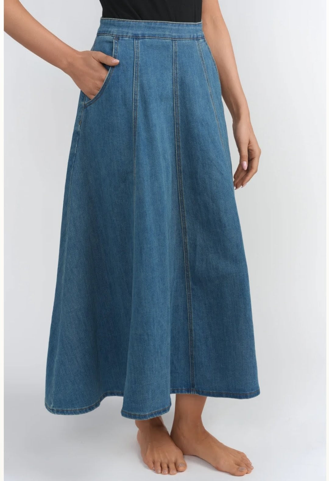 Lunella Solenne long solid Denim skirt