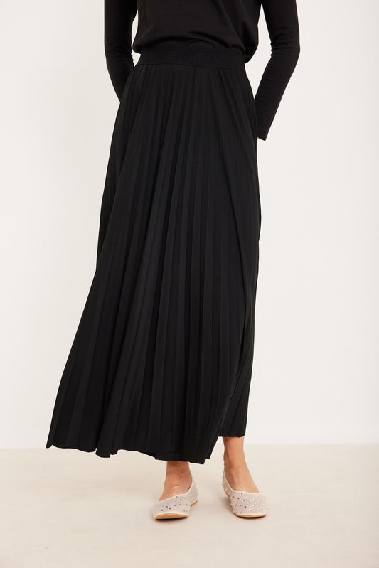 Ord Couture Black Pleated Lycra Skirt