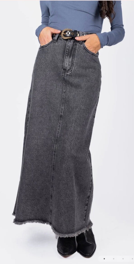 Yakira Bella Jill skirt black