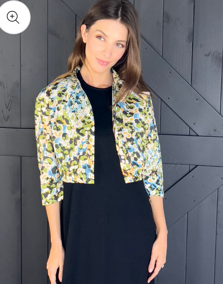 AVA LEA COUTURE Printed Crop Top