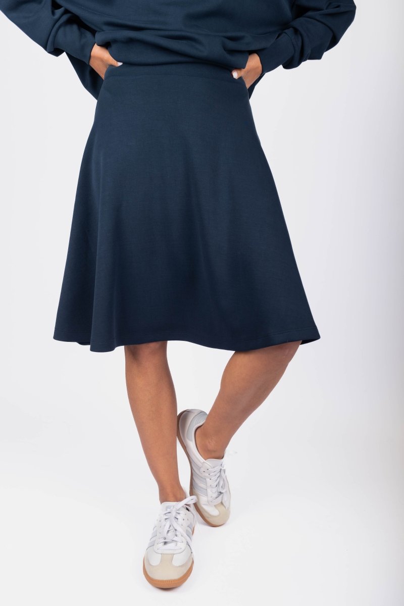 Yakira Bella Mina Swing Skirt 23" Navy