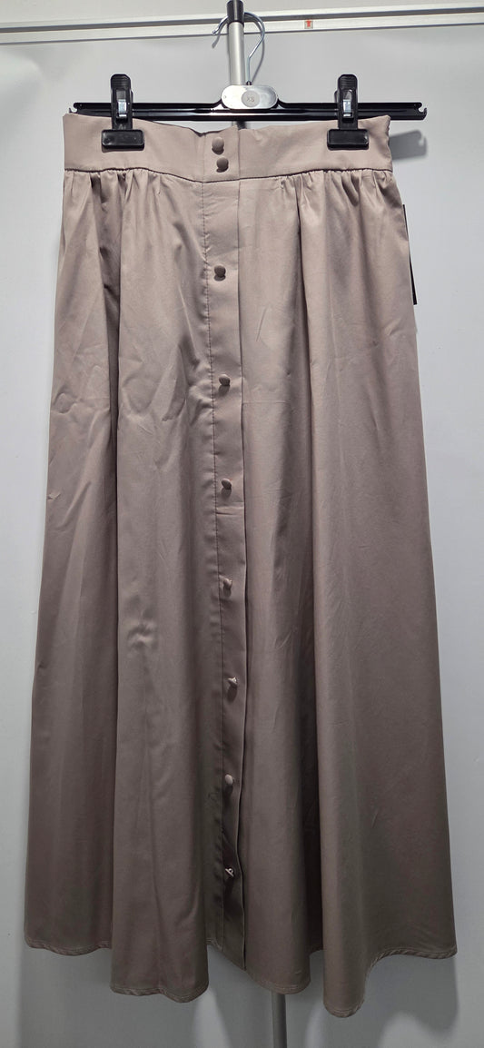 Weekend Beige Button Skirt