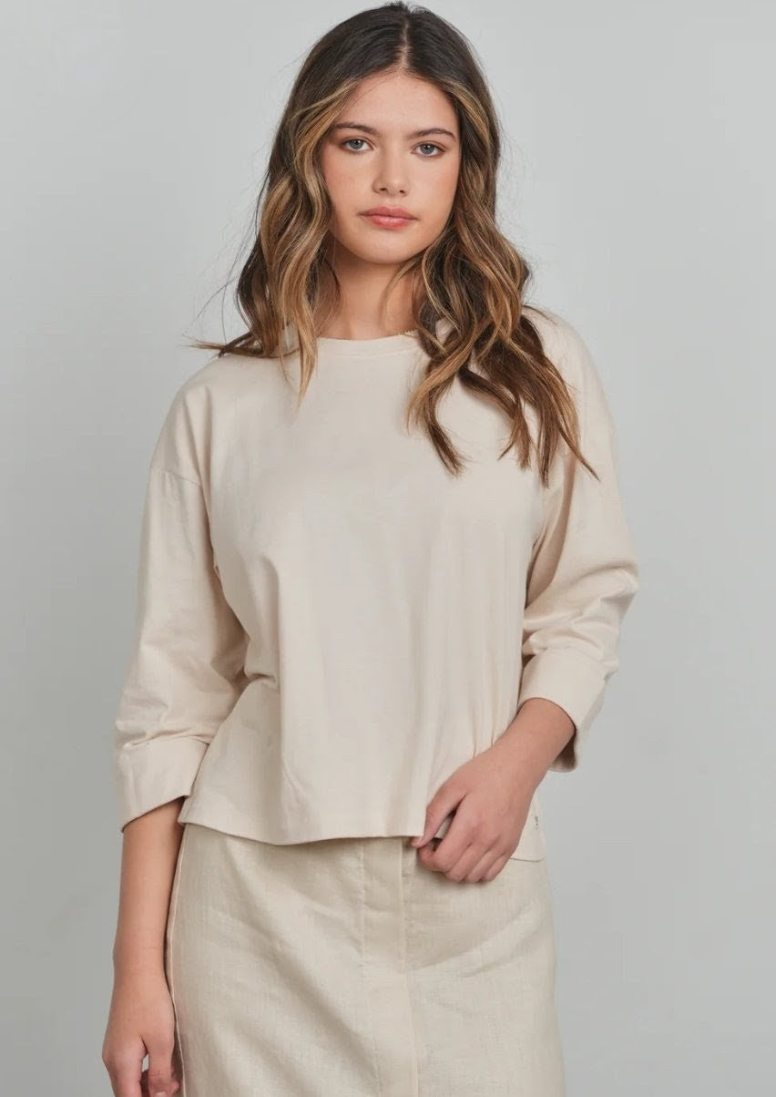 Point Roll Cuff Tee