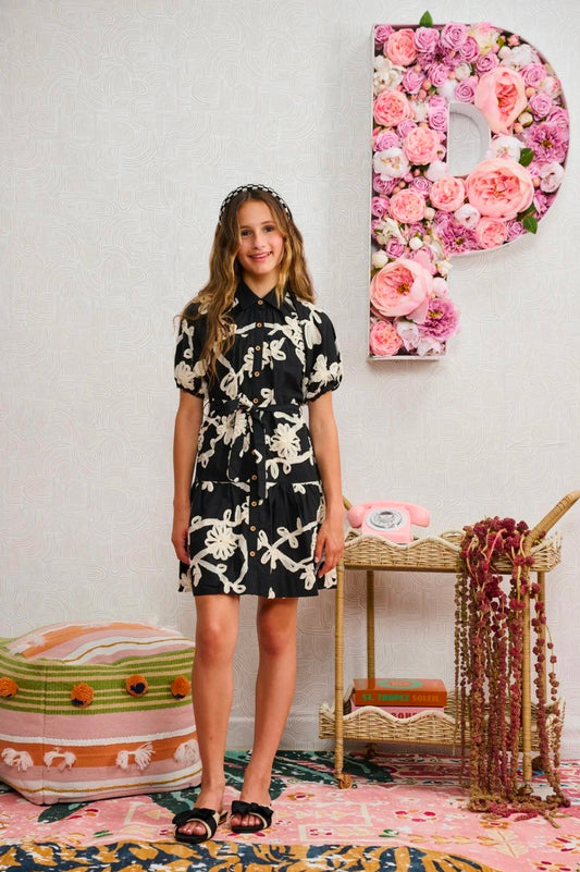 Porter Black Button Down W White Flower Applique #2339
